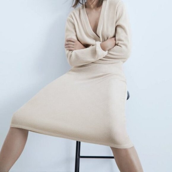 Zara Textured Flowy Knit Midi Skirt (NWT) - Picture 4 of 5